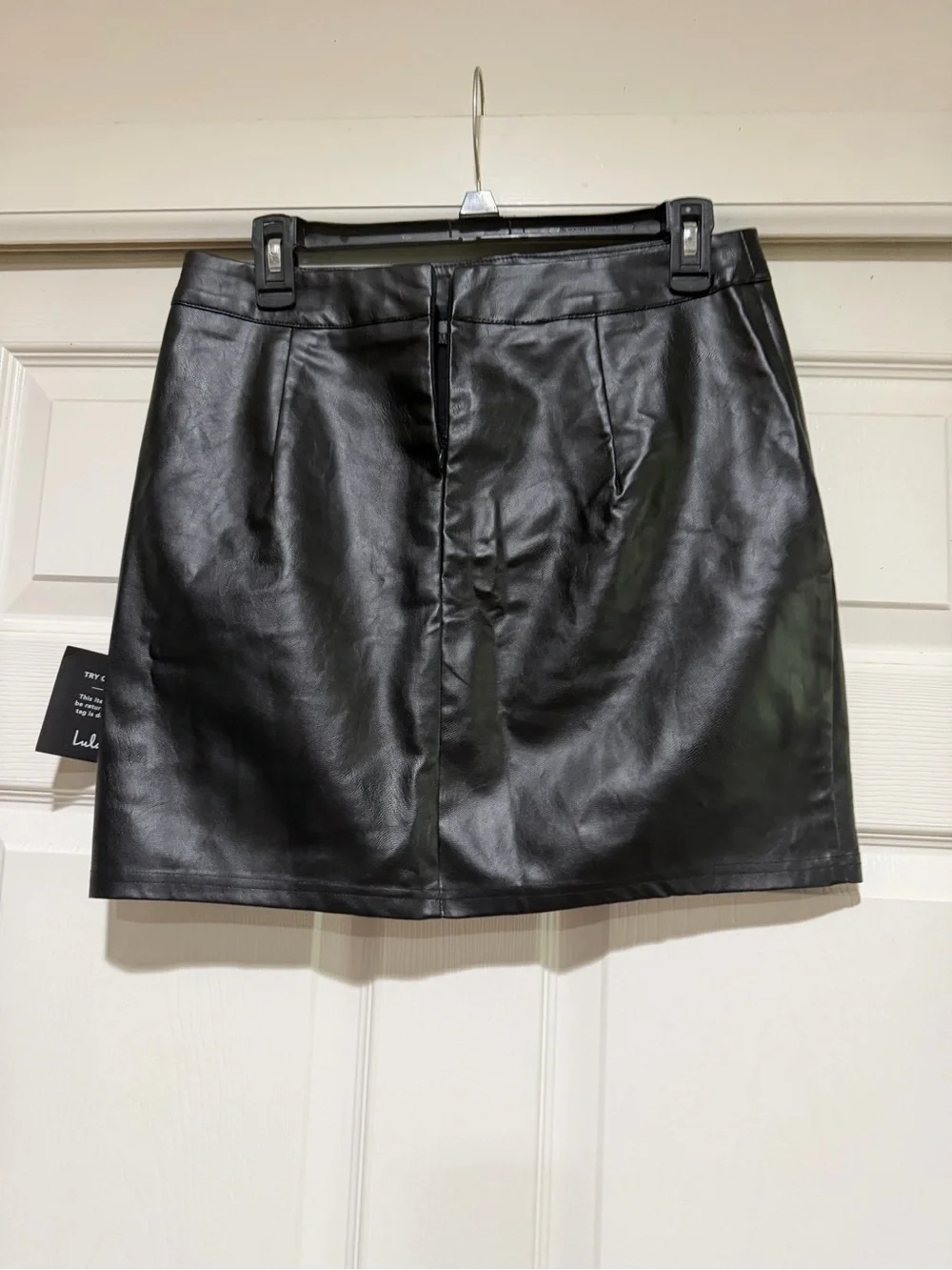 NWT Lulus Corte Black Vegan Leather Mini Skirt‎ Size Medium